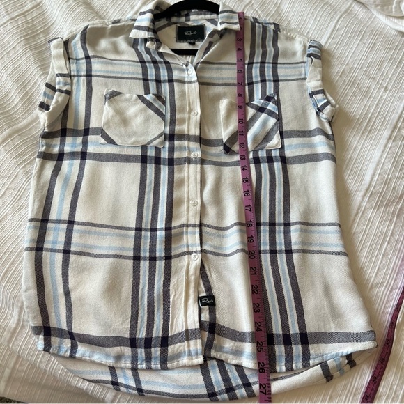 2/$30 Rails Soft Blue and White Plaid Casual Button Down Short Sleeve Shirt - Picture 8 of 10